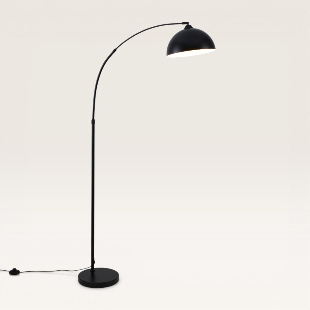 Staande lamp Karian nero - Stoere zwarte booglamp van metaal