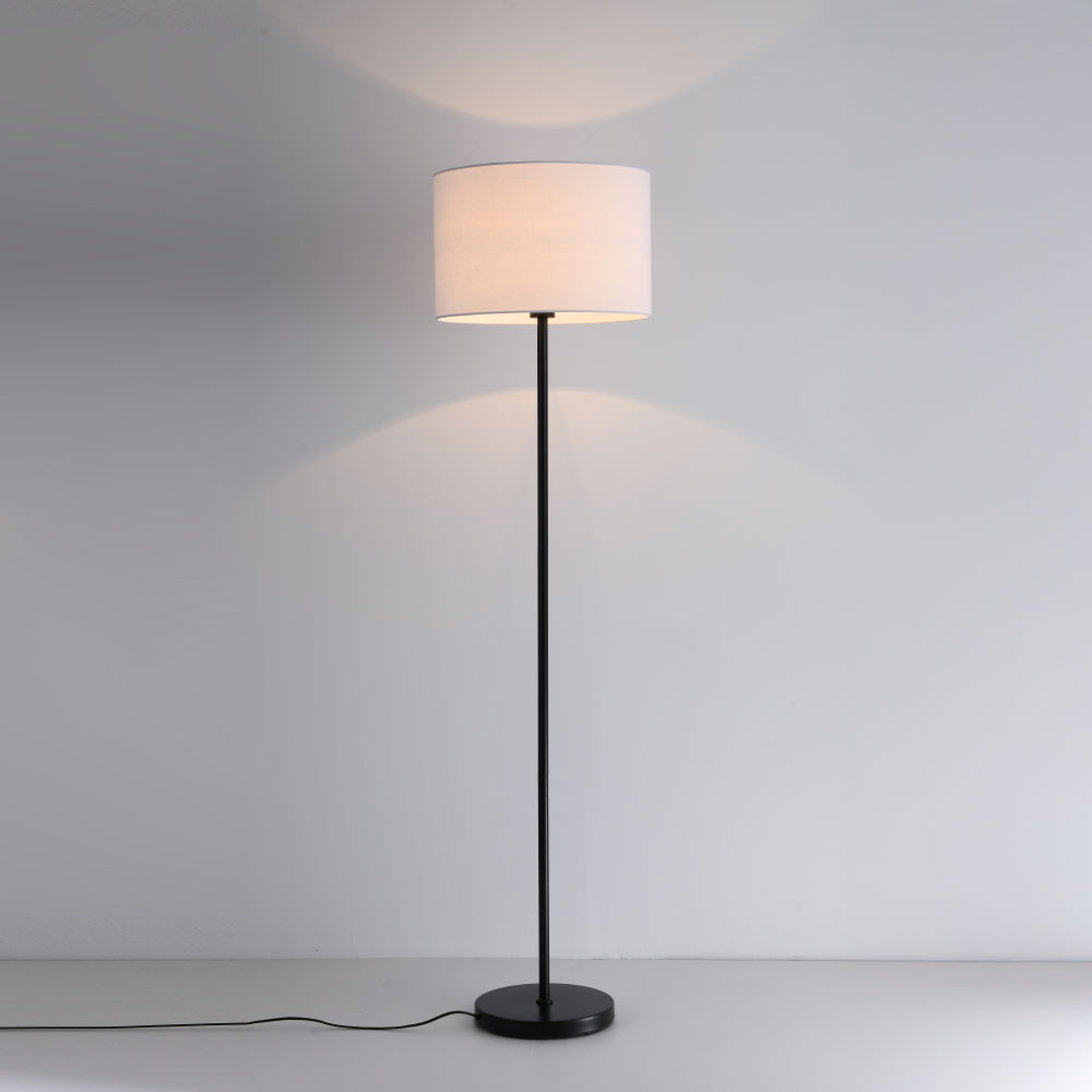 Stehleuchte Lenyro bianco nero – Leinen – Metall – Weiß und Schwarz