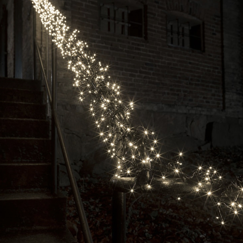 Cluster-Beleuchtung für den Innen- und Außenbereich - 2016 LEDs - 13.5 Meter