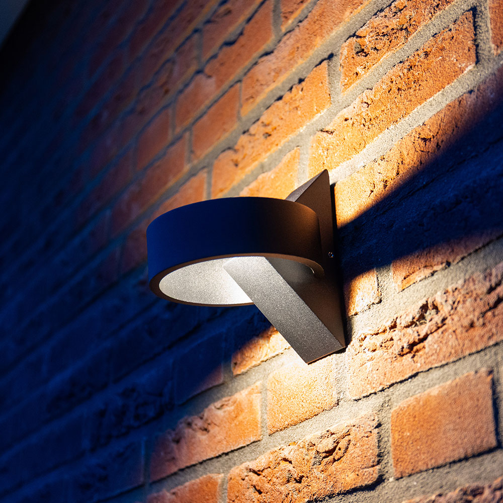 LED Wall Light Muta Black