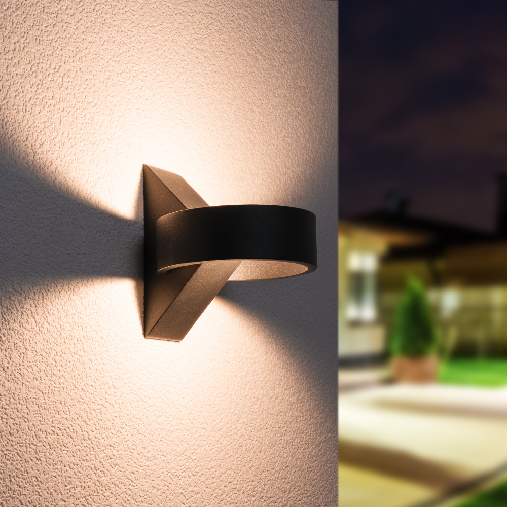 LED Wall Light Muta Black