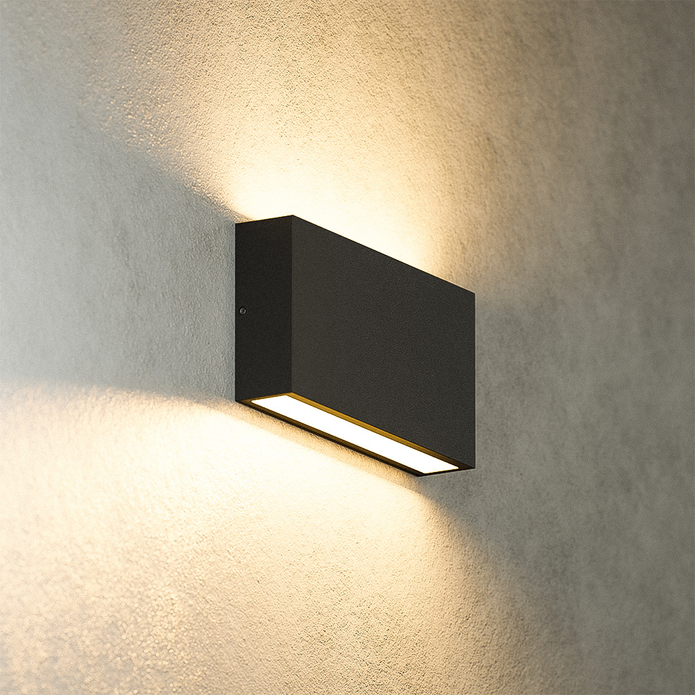 Otis M LED Wall light Black
