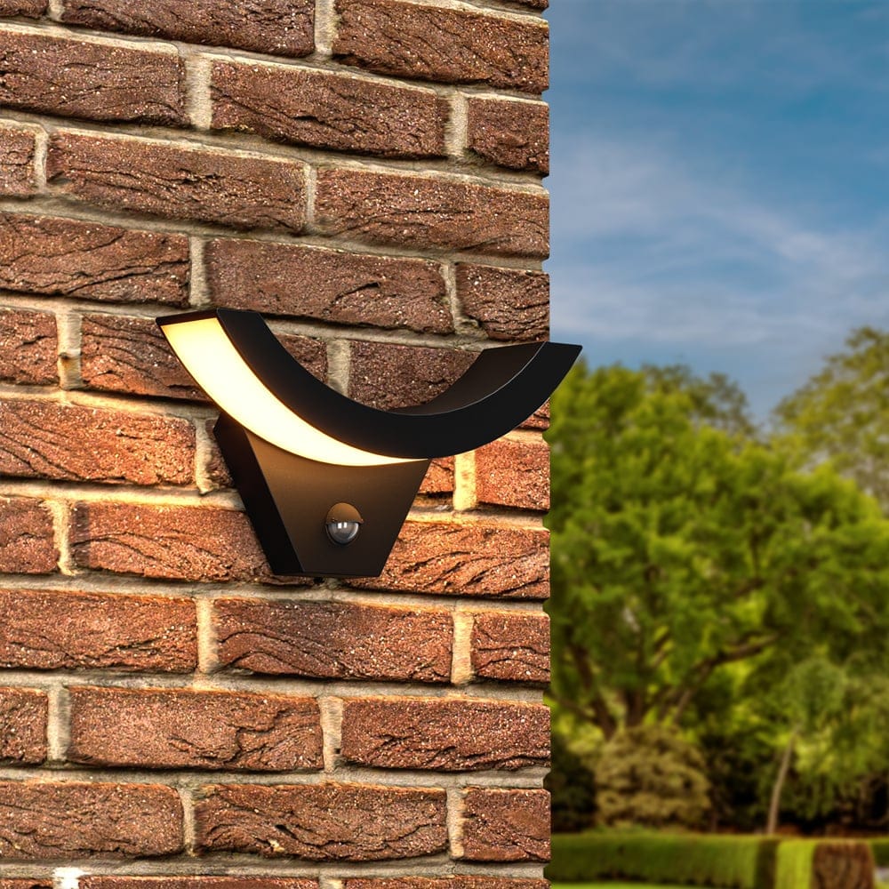 Leeds - LED Wandlamp met sensor - 10 Watt 780 Lumen - Bewegingssensor en schemerschakelaar - 3000K warm wit licht - zwart afbeelding