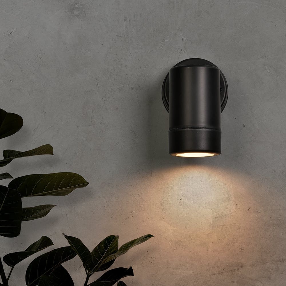 Otey - LED Wandlamp Zwart - GU10 2700K warm wit - 4 Watt 345 lumen - IP44 waterdicht voor binnen en buiten - Downlight - 3 jaar garantie - Polycarbonaat afbeelding