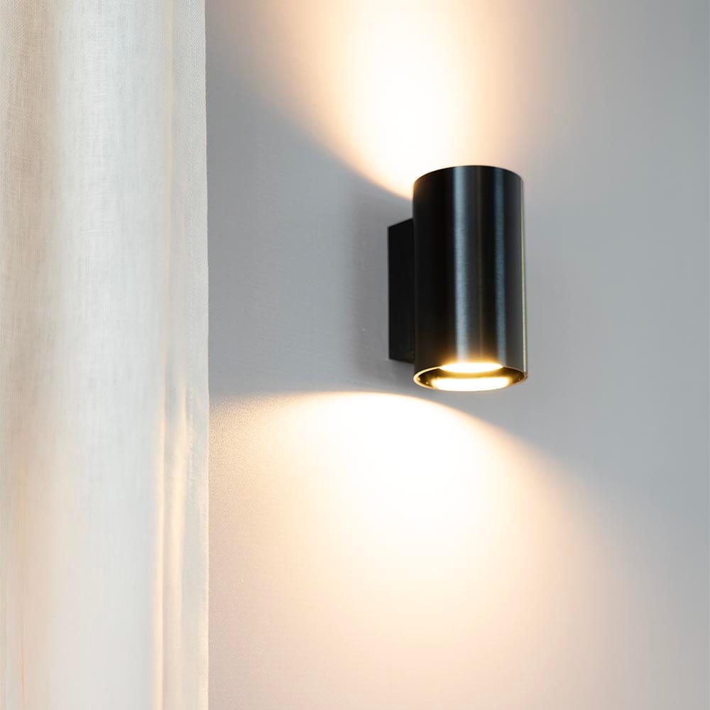 Giove notte nera by LUSENZ - Up and down licht met karakter - Cilindervormige wandlamp met een geborstelde zwarte coating afbeelding