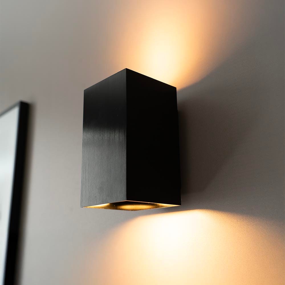 Cometa notte nera by LUSENZ - Up and downlight - Rechthoekige wandlamp met geborsteld zwarte coating afbeelding