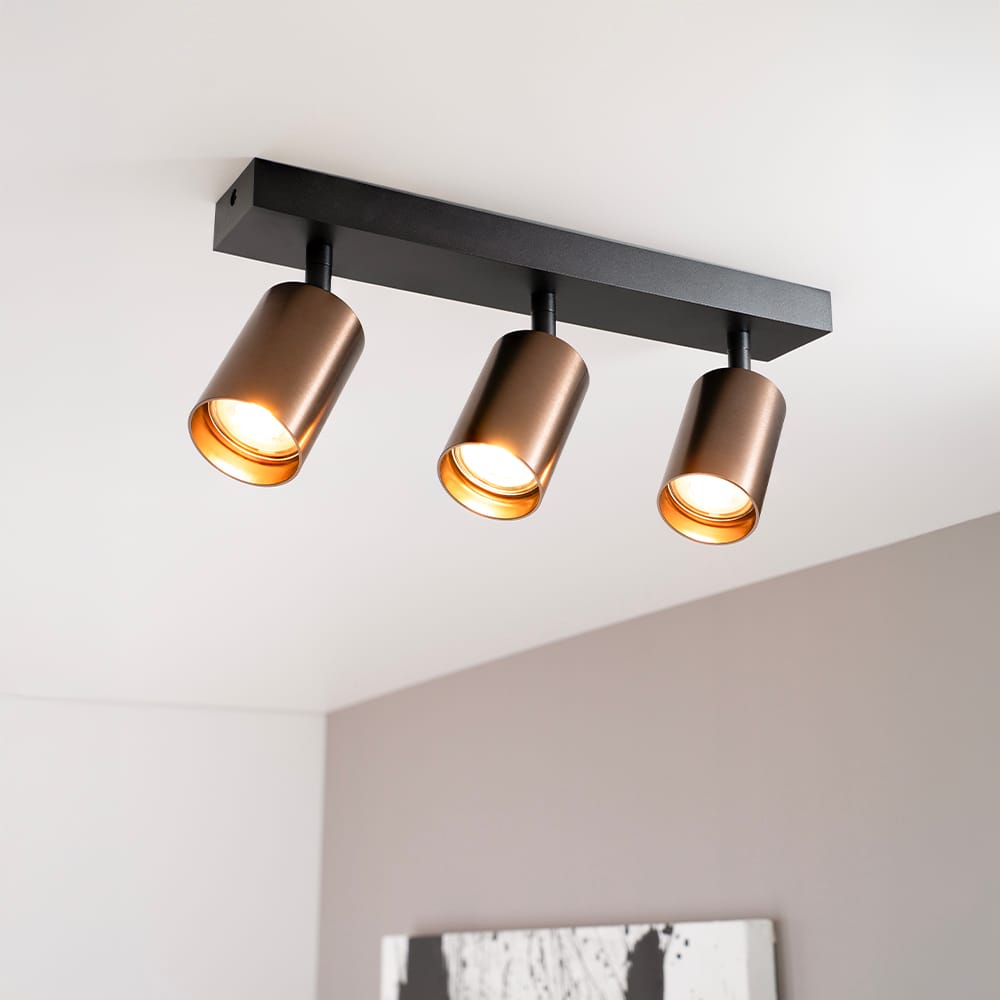 Taurus bronzo III by LUSENZ 3 lichts plafondspot met kantelbare geborstelde bronzen spots en matzwarte basis