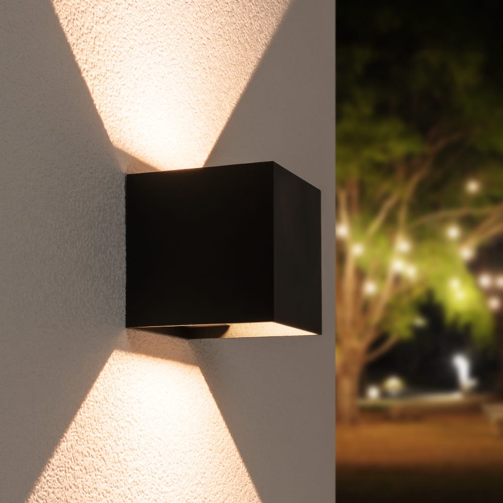 HOFTRONIC™ Kansas - Dimbare LED wandlamp kubus - 7 Watt - 3000K warm wit - Up & Down light - IP65 waterdicht - Zwart - Wandverlichting voor binnen en buiten