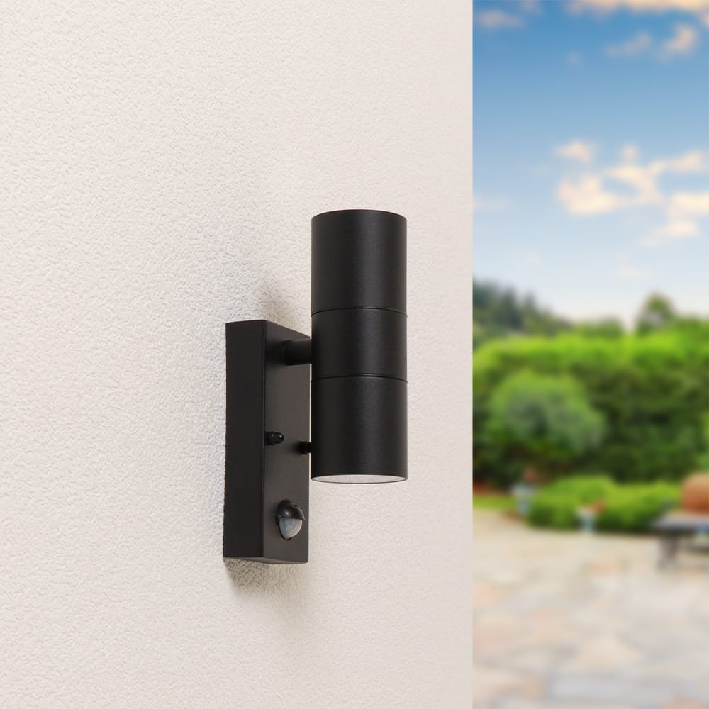 Blenda wandlamp - Zwart - Bewegingsmelder en schemerschakelaar - IP44 spatwaterdicht - Up & Downlight voor buiten - Exclusief GU10 lichtbronnen afbeelding