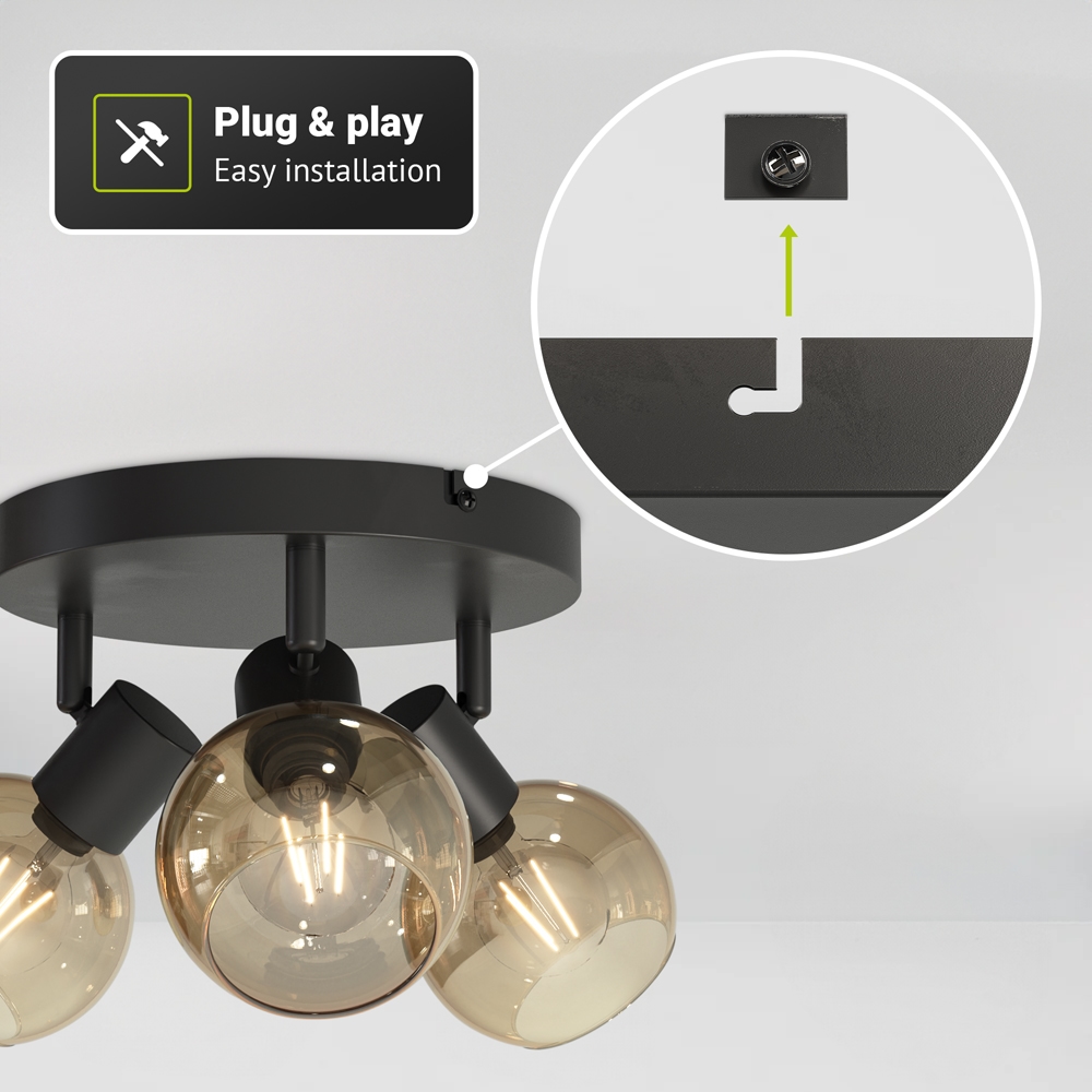 SKLUM IJzeren plafondlamp met 3 Sarka glazen bollen SKLUM IJzeren plafondlamp met 3 Sarka glazen bollen