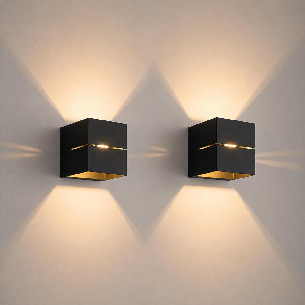 2x Gemini nero - Cube-shaped up and down wall lamp with a matt black coating