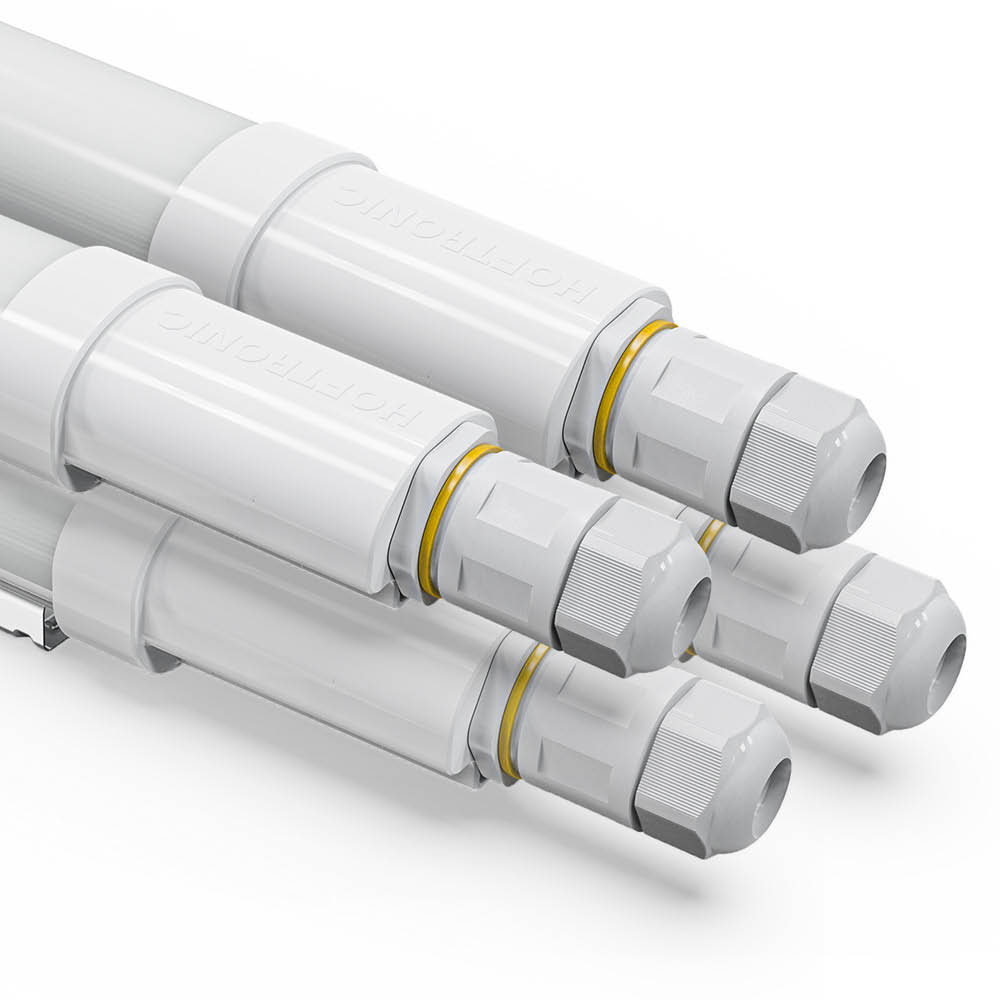 4x Série R Pro - Luminaire fluorescent LED 150 cm - IP65 - 48 W - 6720 lm - 140 lm/W - 6500 K